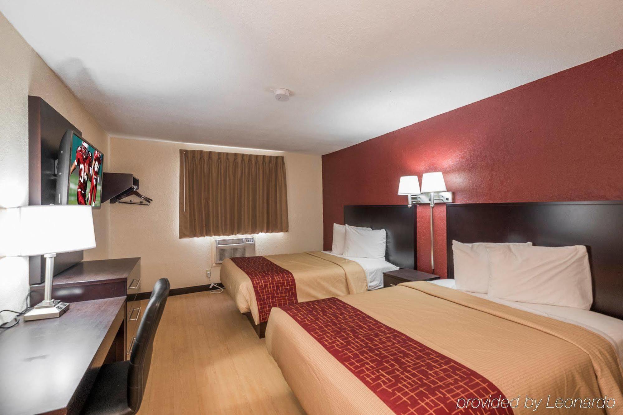 Red Roof Inn Jacksonville - Cruise Port Bagian luar foto