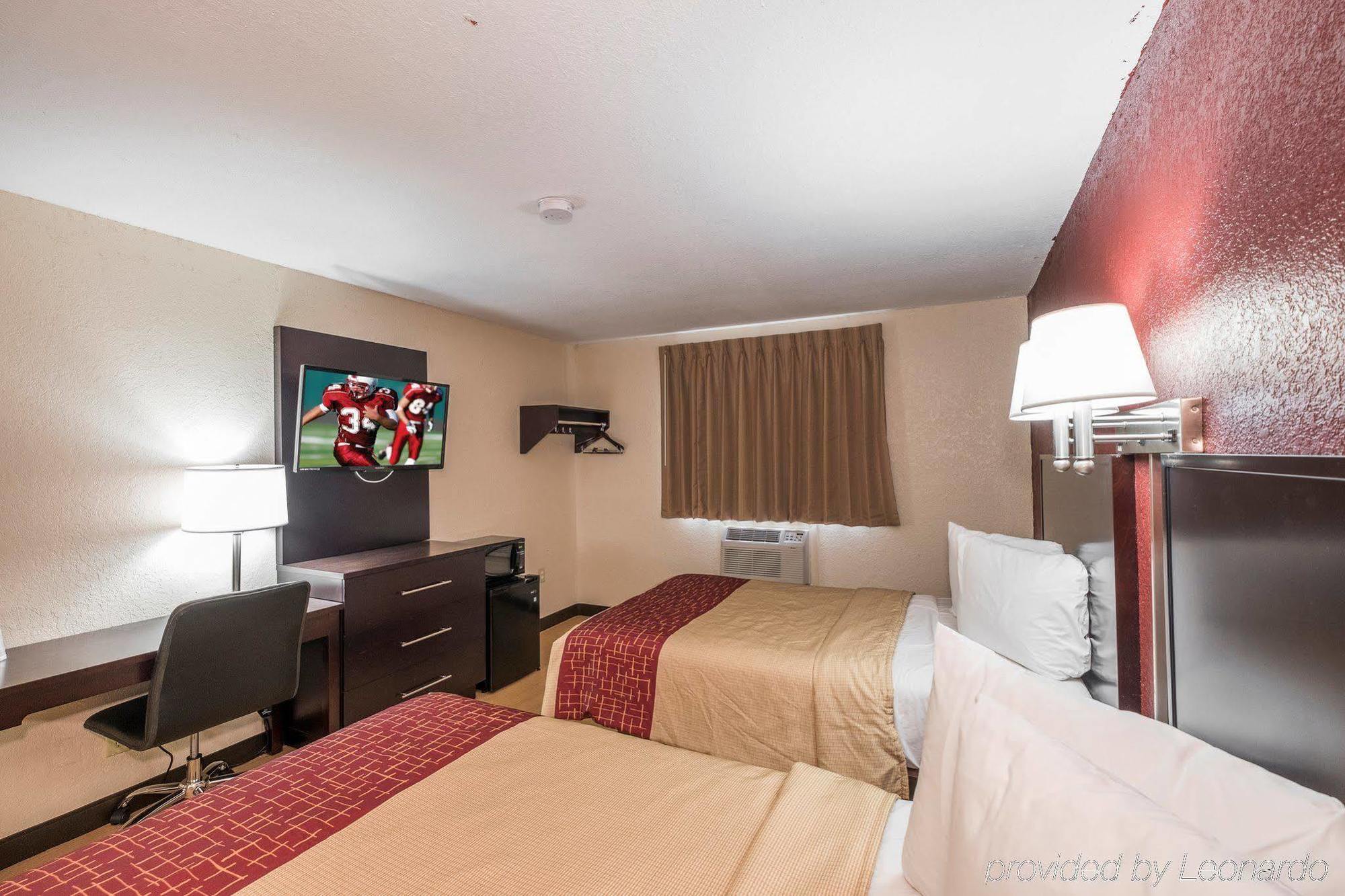 Red Roof Inn Jacksonville - Cruise Port Bagian luar foto